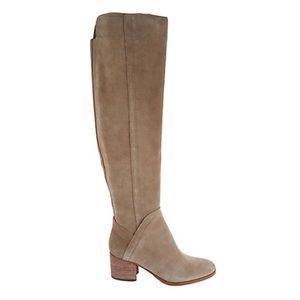 🦋🦋 NWOT Marc Fisher suede boots